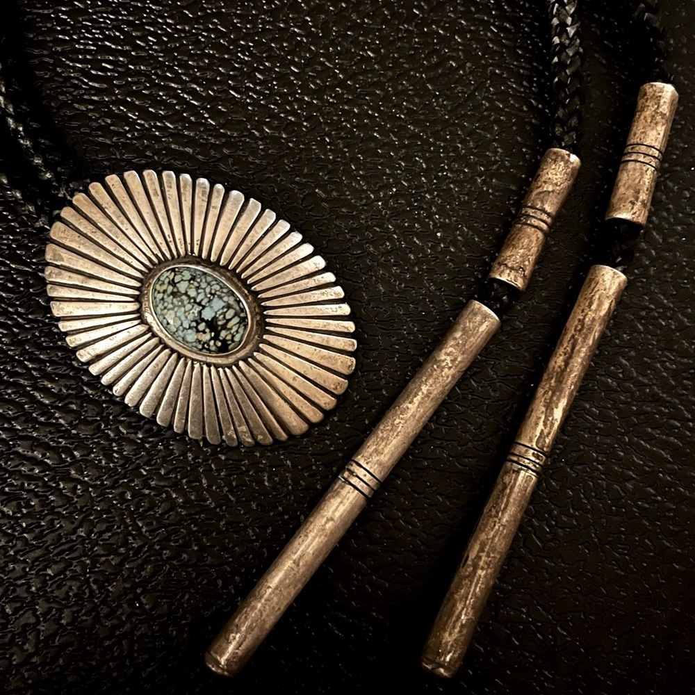 Vintage Native American Silver and Turquoise Bolo Tie